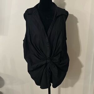 Nine West Sleeveless Button Down Top